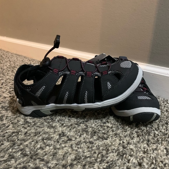 Eddie Bauer Shoes - NWT Eddie Bauer Sandals